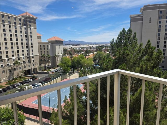 205 East HARMON Avenue 909, Las Vegas, NV 89169