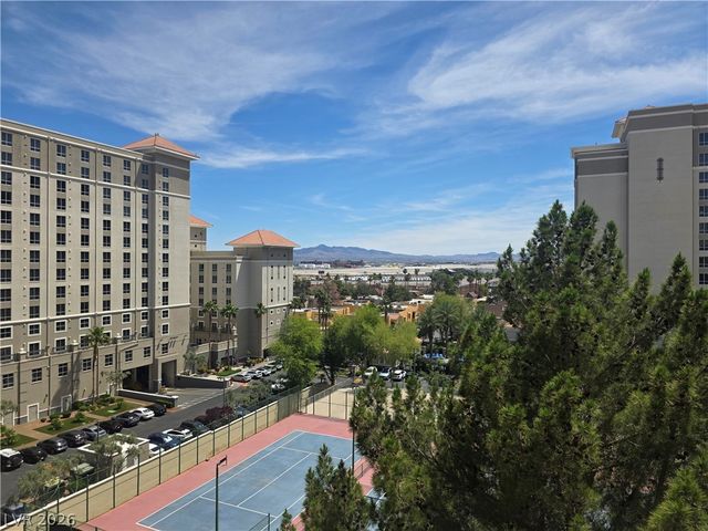 205 East HARMON Avenue 909, Las Vegas, NV 89169