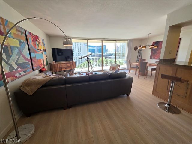 205 East HARMON Avenue 909, Las Vegas, NV 89169