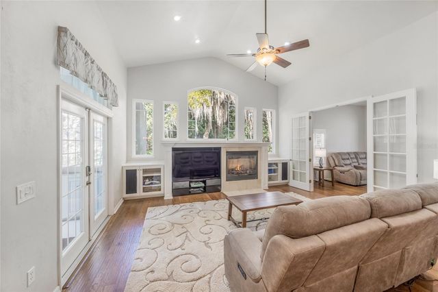 7146 SW 35TH AVENUE, Gainesville, FL 32608