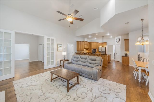 7146 SW 35TH AVENUE, Gainesville, FL 32608