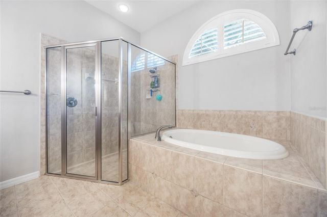 7146 SW 35TH AVENUE, Gainesville, FL 32608