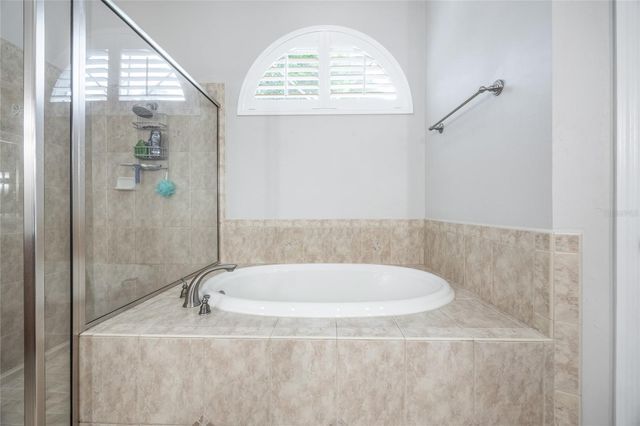 7146 SW 35TH AVENUE, Gainesville, FL 32608