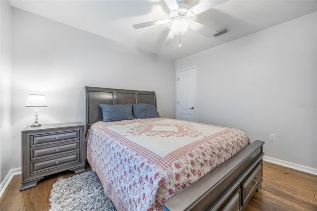 7146 SW 35TH AVENUE, Gainesville, FL 32608