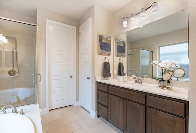 8620 Holliday Creek Way, Mckinney, TX 75071