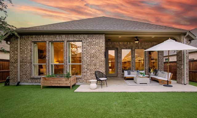 8620 Holliday Creek Way, Mckinney, TX 75071