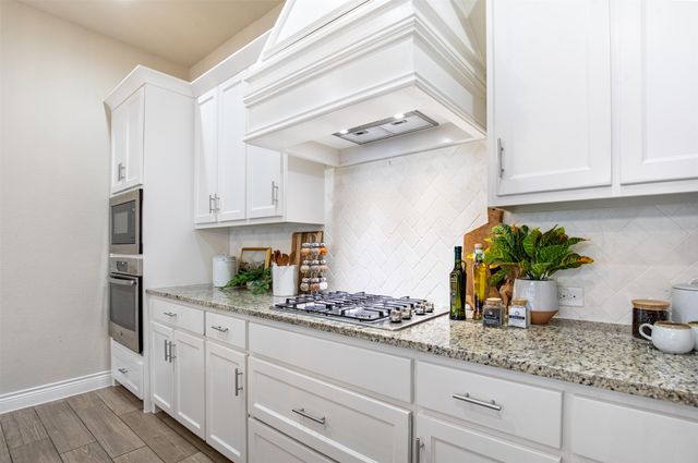 8620 Holliday Creek Way, Mckinney, TX 75071