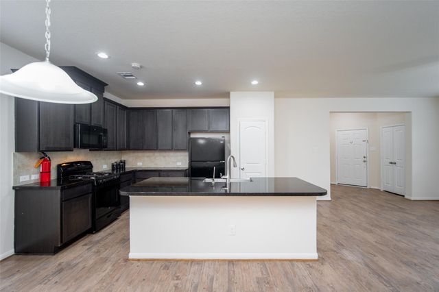 14215 Campo Vista Dr, Houston, TX 77083
