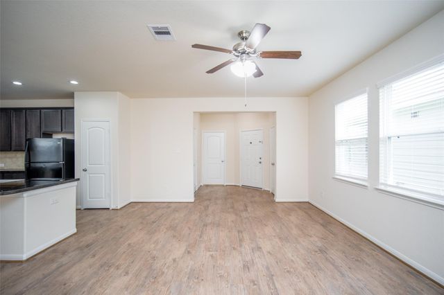 14215 Campo Vista Dr, Houston, TX 77083