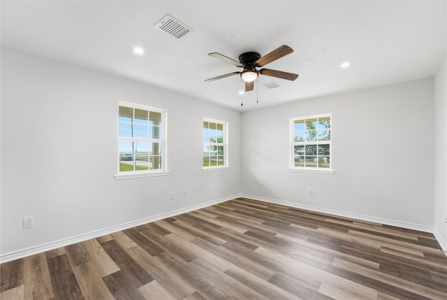 3710 Holy Road, Crosby, TX 77532