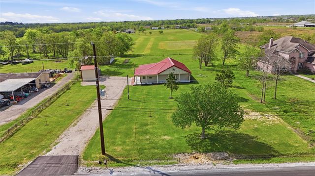 3710 Holy Road, Crosby, TX 77532