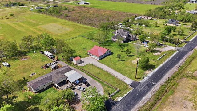 3710 Holy Road, Crosby, TX 77532