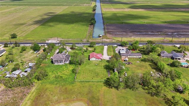 3710 Holy Road, Crosby, TX 77532