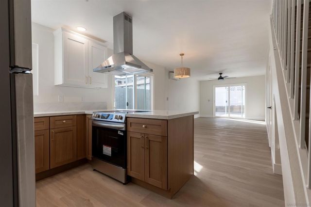 4668 39th st, San Diego, CA 92116