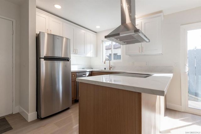 4668 39th st, San Diego, CA 92116