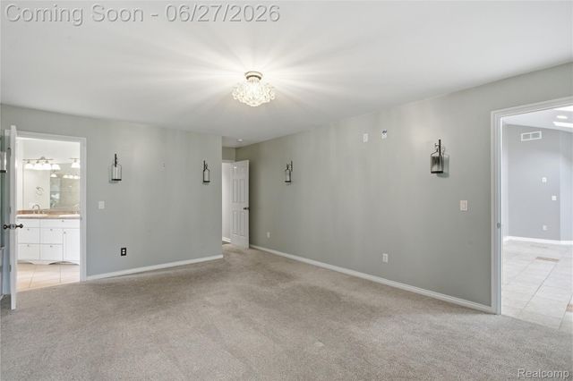 9015 Huron Bluffs Drive, White Lake Charter Township, MI 48386