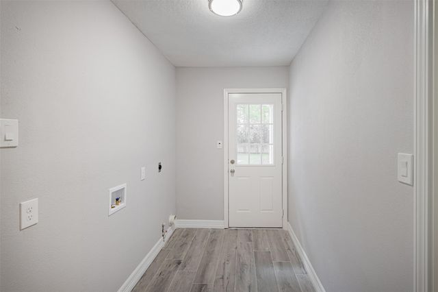 6214 Jadecrest Drive, Spring, TX 77389