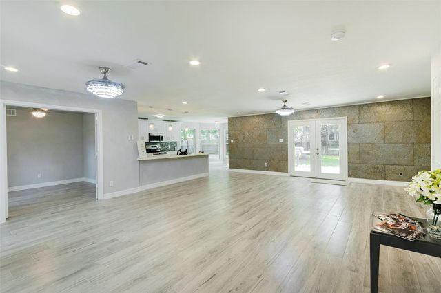 6214 Jadecrest Drive, Spring, TX 77389