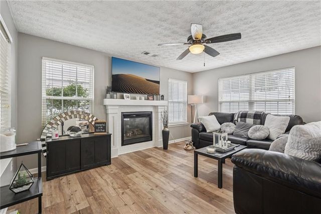 167 Swanee Lane, Woodstock, GA 30188