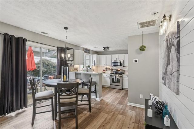 167 Swanee Lane, Woodstock, GA 30188