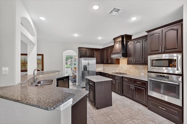 3515 Carlton Court, Sachse, TX 75048