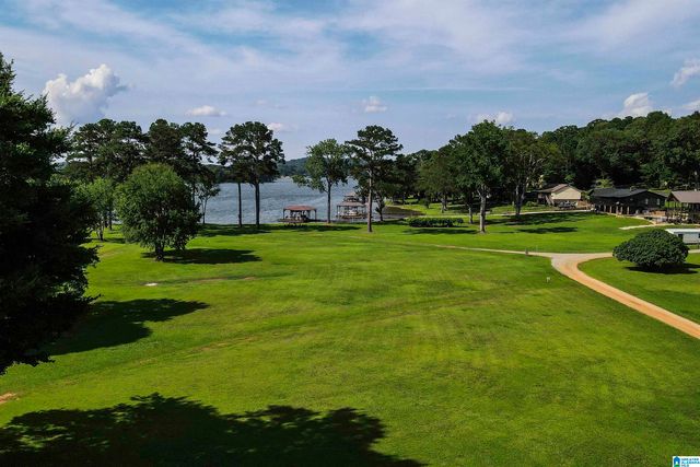 132 SKYLINE TRAIL, Pell City, AL 35128