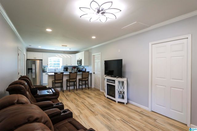 132 SKYLINE TRAIL, Pell City, AL 35128