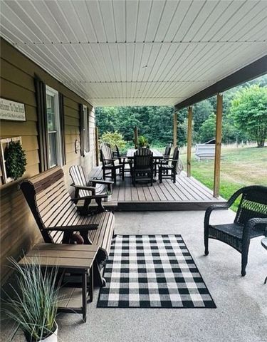 123 Baylee Ln, South Bend Twp, PA 15618