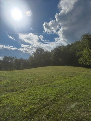 123 Baylee Ln, South Bend Twp, PA 15618