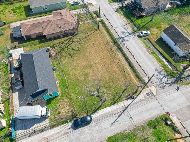 7902 Pointer Street, Houston, TX 77016