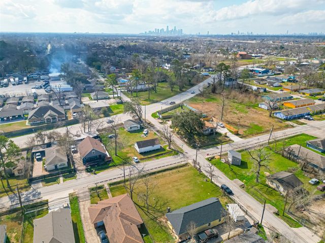 7902 Pointer Street, Houston, TX 77016