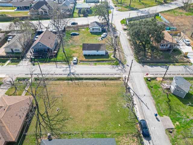 7902 Pointer Street, Houston, TX 77016