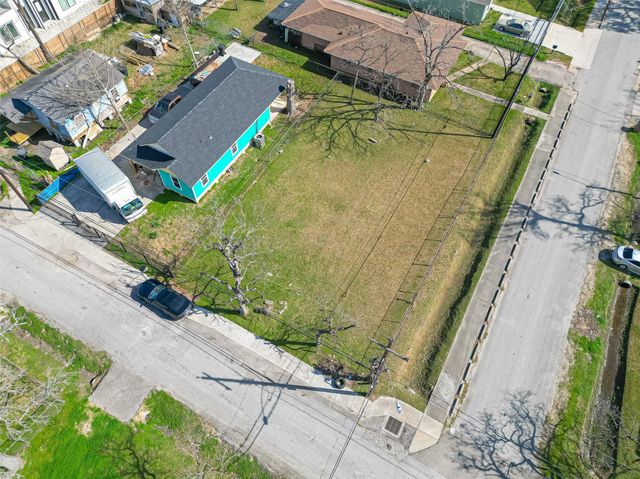 7902 Pointer Street, Houston, TX 77016