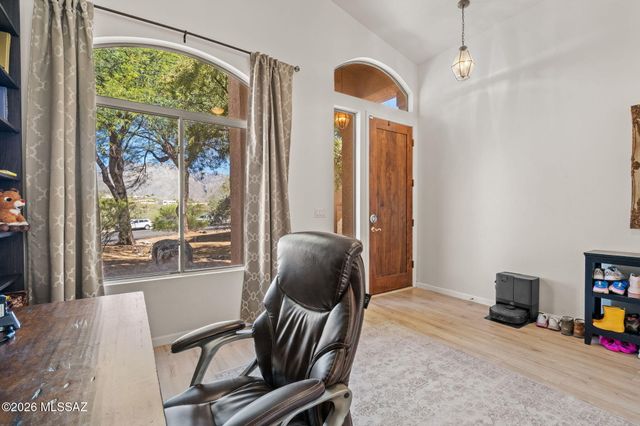 4521 N Scenic Mountain Drive, Tucson, AZ 85750