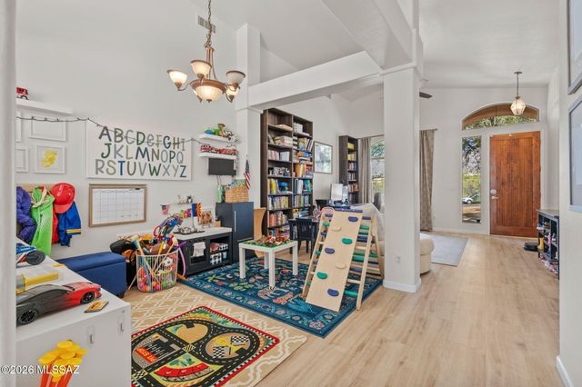 4521 N Scenic Mountain Drive, Tucson, AZ 85750