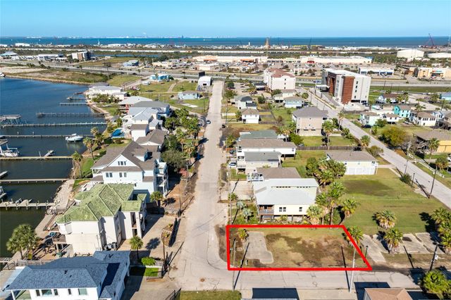1120 64th Street, Galveston, TX 77551