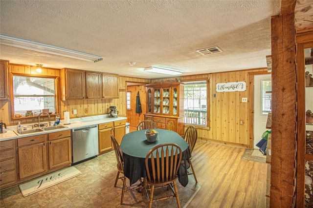 208 Gardenia Street, Onalaska, TX 77360