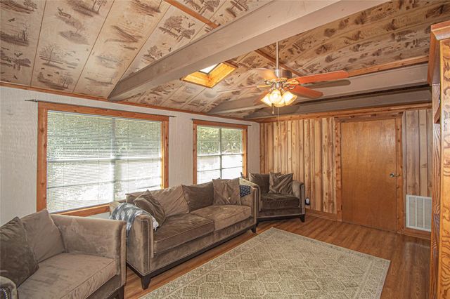 208 Gardenia Street, Onalaska, TX 77360