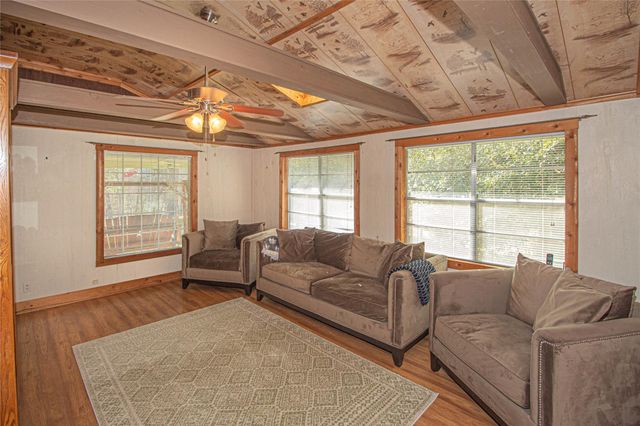 208 Gardenia Street, Onalaska, TX 77360