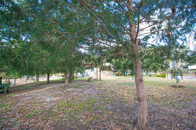 208 Gardenia Street, Onalaska, TX 77360