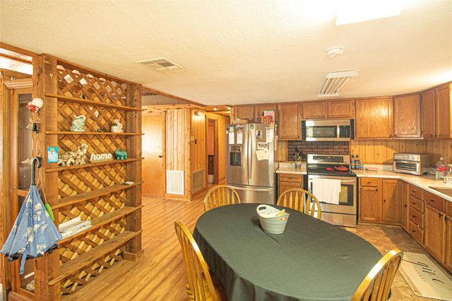 208 Gardenia Street, Onalaska, TX 77360