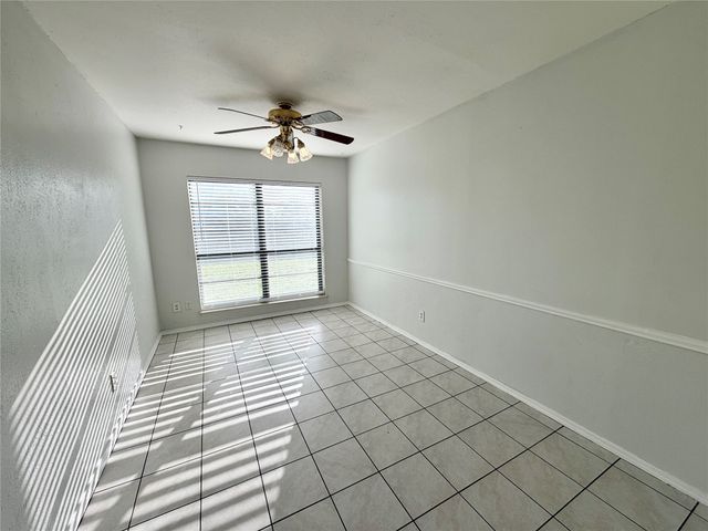 4702 Spanish Trail, Grand Prairie, TX 75052