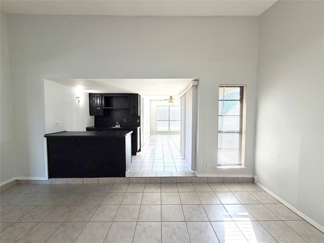 4702 Spanish Trail, Grand Prairie, TX 75052