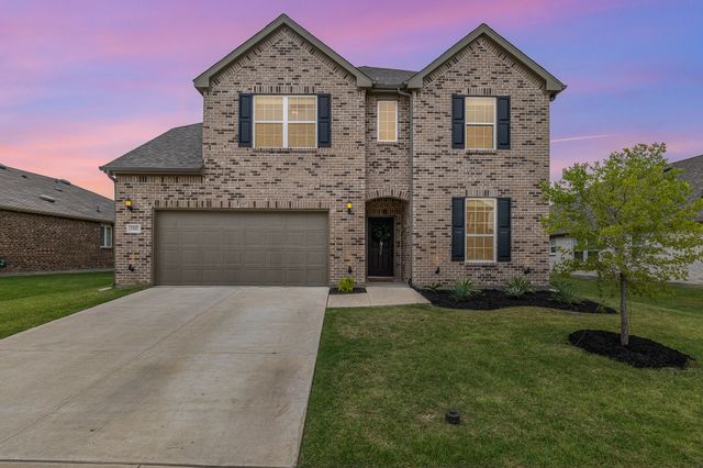 1517 Sawyer Drive, Aubrey, TX 76227