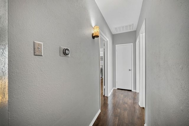 10401 High Hollows Drive 201, Dallas, TX 75230
