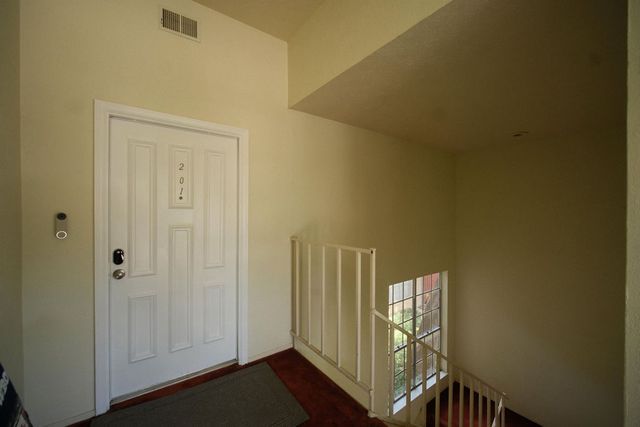 10401 High Hollows Drive 201, Dallas, TX 75230