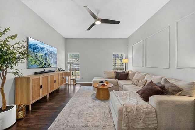 10401 High Hollows Drive 201, Dallas, TX 75230
