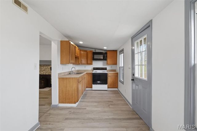 7055 Mo-30, Cedar Hill, MO 63016