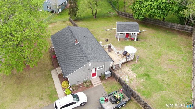 30 Alban Road, Enfield, CT 06082