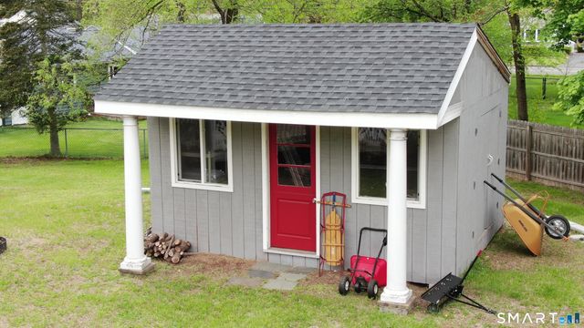 30 Alban Road, Enfield, CT 06082